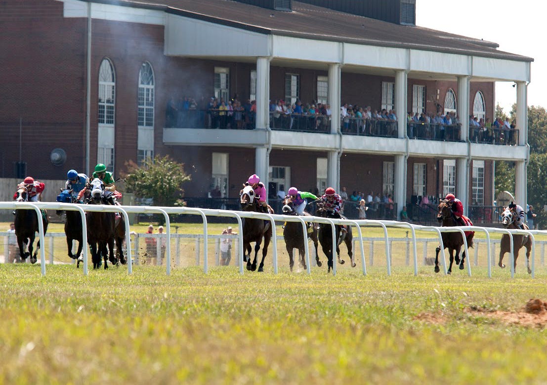 Handle up nearly 5 percent at Kentucky Downs meet